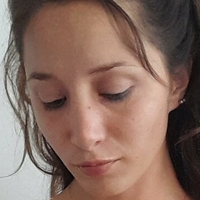 luciaroldan Nua