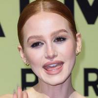 Madelaine Petsch Nua