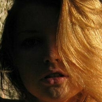 Maria Woods Nua
