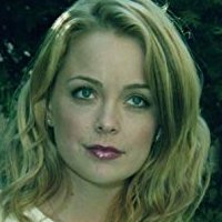 Marisa Coughlan Nua