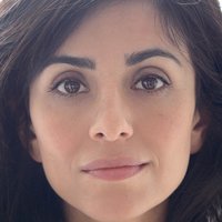Marjan Neshat Nua