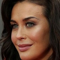 Megan Gale Nua