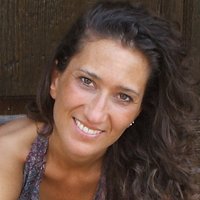 Monique De Anna Nua