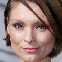 MyAnna Buring Nua