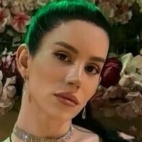 Nisa Serez Nua