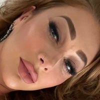 Olivia Kaiser Nua