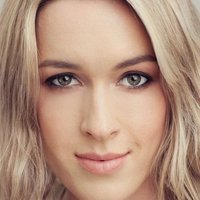 Olivia Mahood Nua