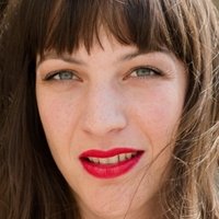 Oona von Maydell Nua