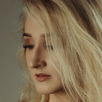 Patrycja Bieniek Nua
