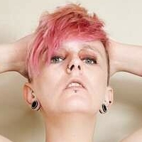 Pixie Skye Nua