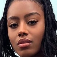 Raven Tracy Nua