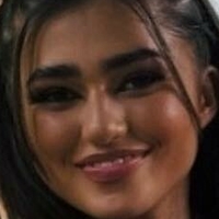 Rayna Vallandingham Nua