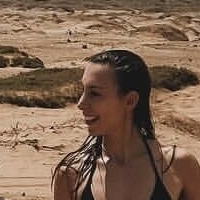 Rebecca Looschelders Nua