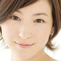 Ryoko Hirosue Nua