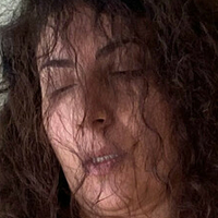 Salma V Nua
