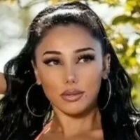 Samira Sheyla Nua