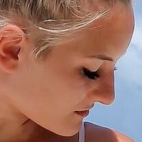 Sanja Ravs Nua
