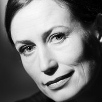 Sarah Boberg Nua