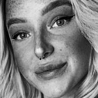 Sarah Neuhaus Nua