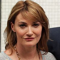 Sarah Parish Nua