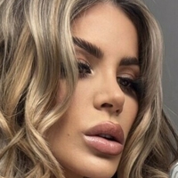 Sofi Summers Nua