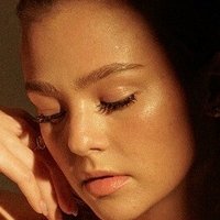 Sofya Plotnikova Nua