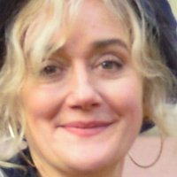 Sophie Thompson Nua