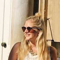 Sophie Nua