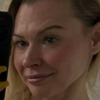 Sqauts_and_pizza Nua