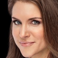 Stephanie McMahon Nua