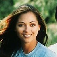 Tania Zaetta Nua