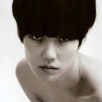 Tao Okamoto Nua