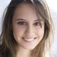Tayana Dantas Nua