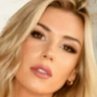 tiarnesimone Nua