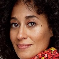Tracee Ellis Ross Nua