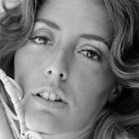Tracy Handfuss Nua