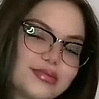 Valentina Strauss Nua