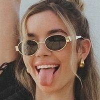 Vanessa Rojewska Nua