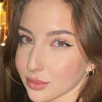 vanessaroom8 Nua