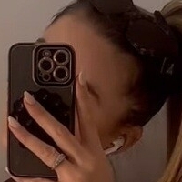 Vicces Nua