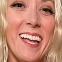 vickystark2 Nua