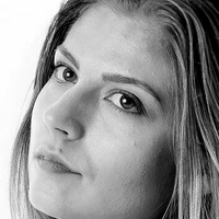 Victoria Mintz Nua