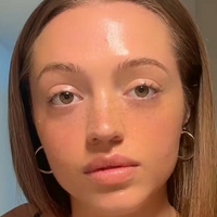 Victoria Waldrip Nua