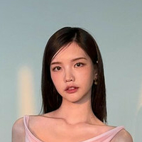Xooos 수스 Nua