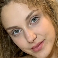 Zoey Curly Nua