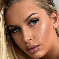 zolotova Nua